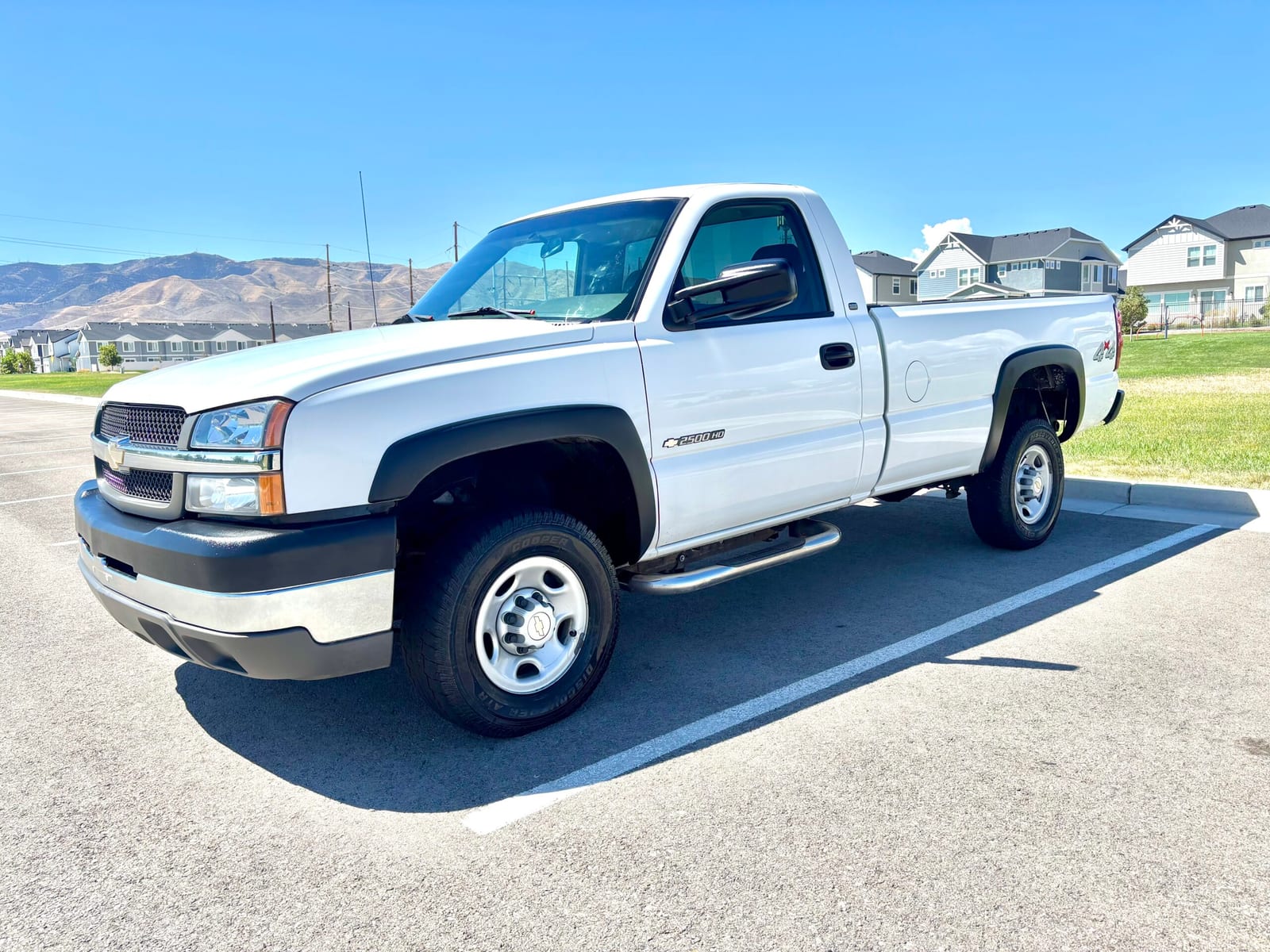 2003 Chevrolet Silverado, photo 1