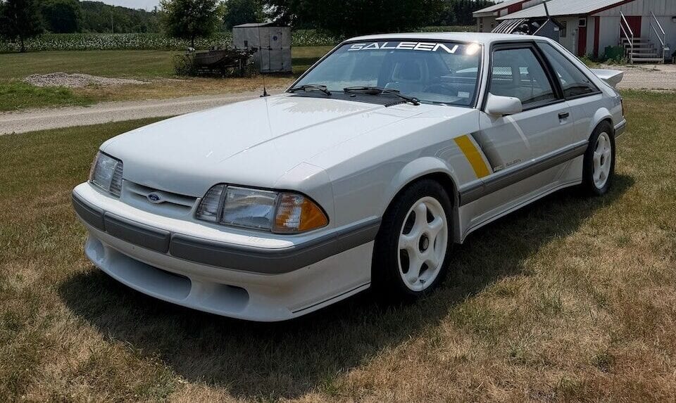 1989 Ford Mustang, photo 1