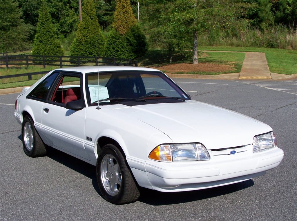 1992 Ford Mustang, photo 1
