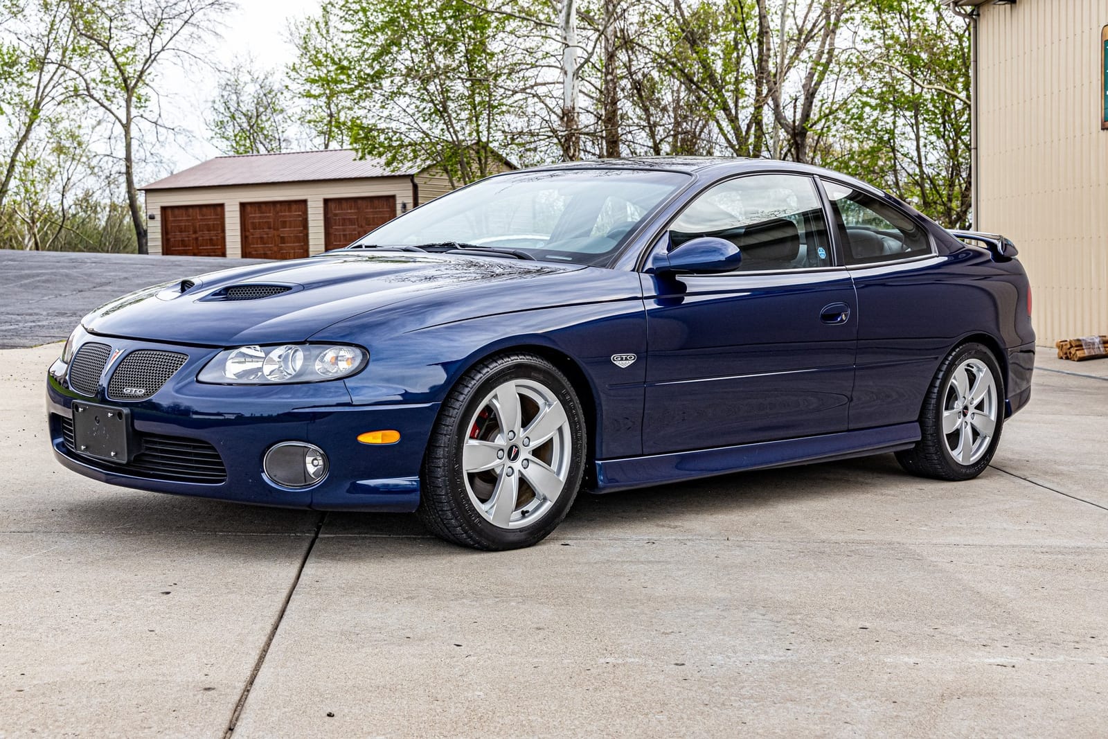 2005 Pontiac GTO, photo 1