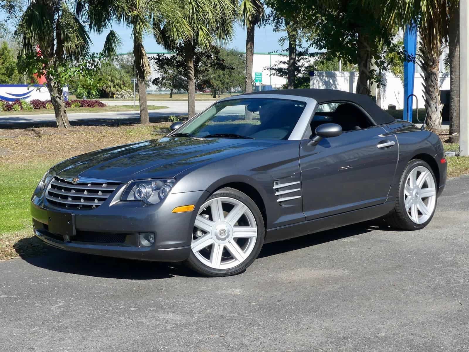 2005 Chrysler Crossfire, photo 1