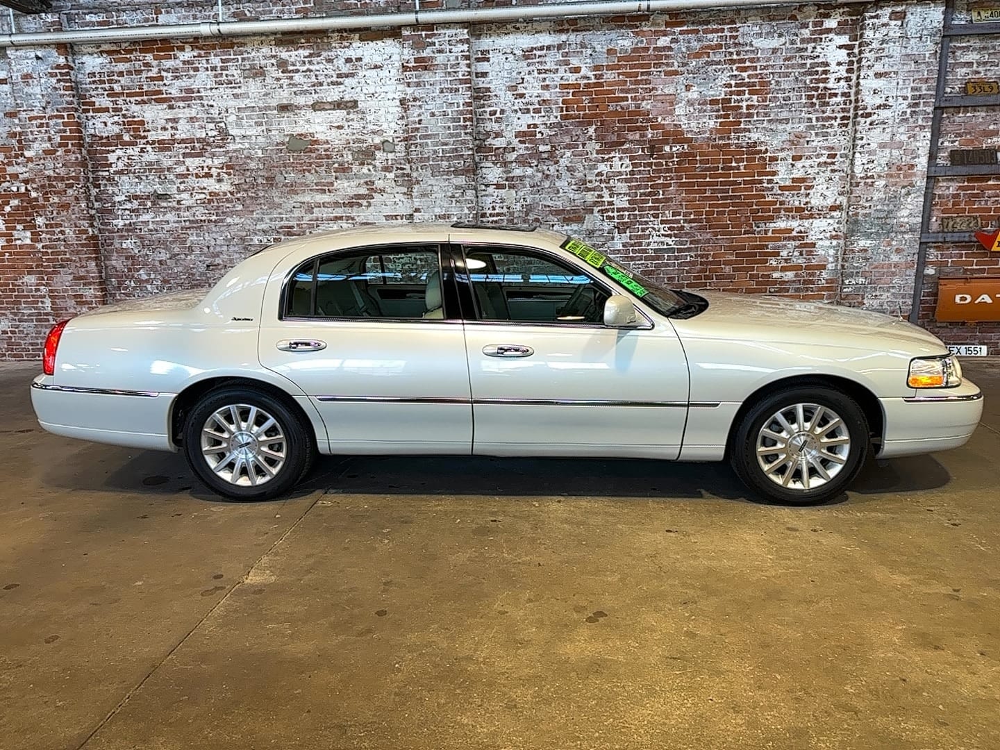 2007 Lincoln Town Car, photo 1