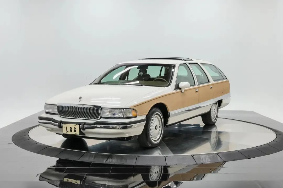 1993 Buick Roadmaster, photo 1