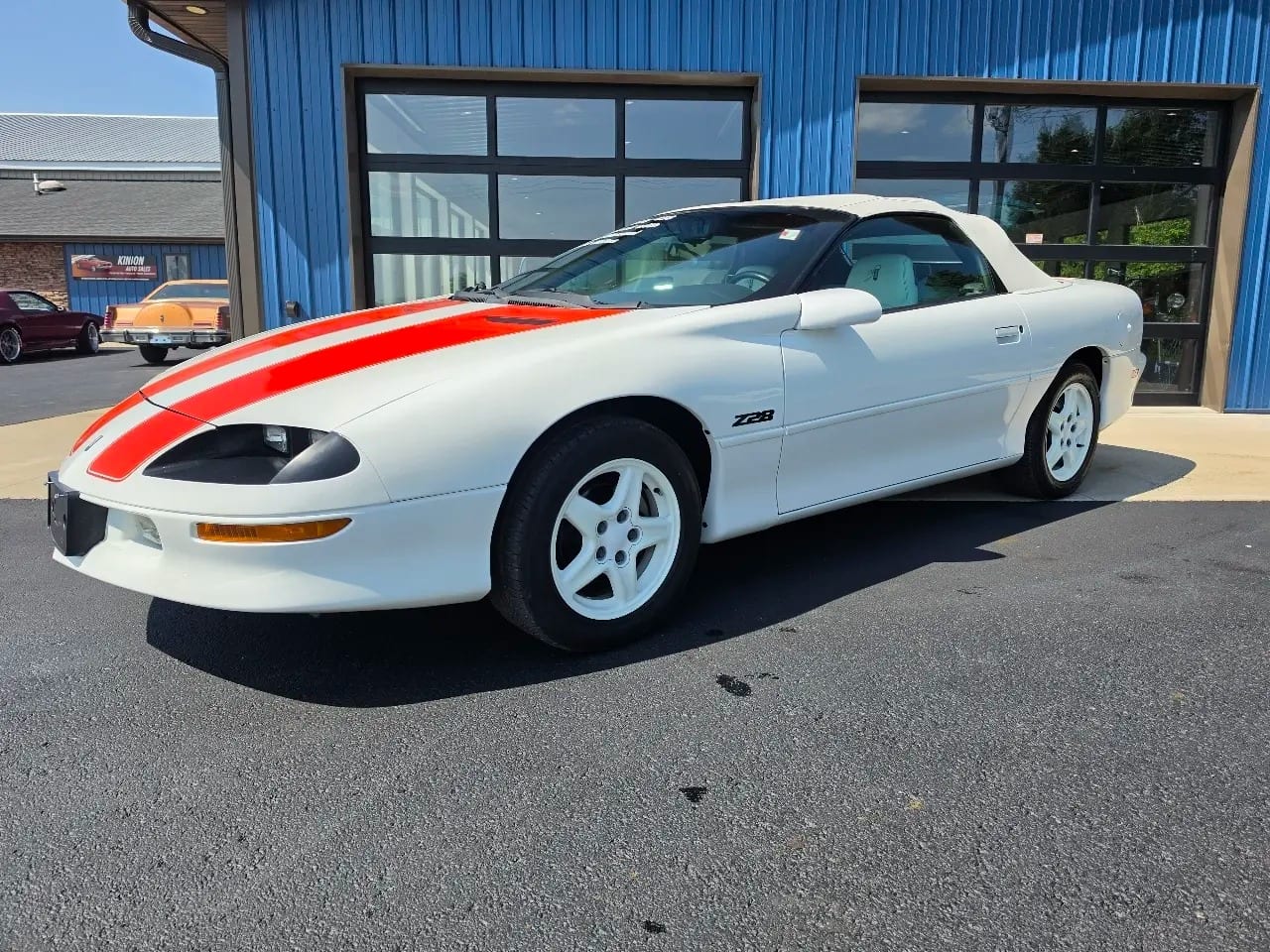 1997 Chevrolet Camaro, photo 1